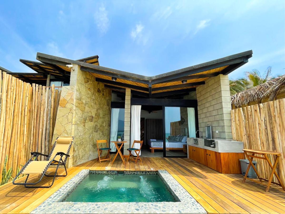 Diem Vichayito Beachfront Eco-Luxury Esterno foto